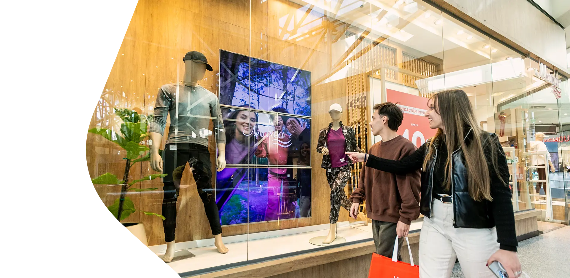 Banner Director - Digital Desk Display en local comercial